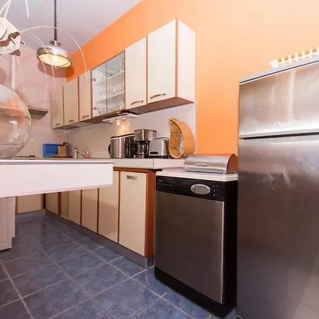 Premium Apartment *